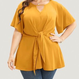 Plain Keyhole Knotted Front Ruffle Sleeve Blouse